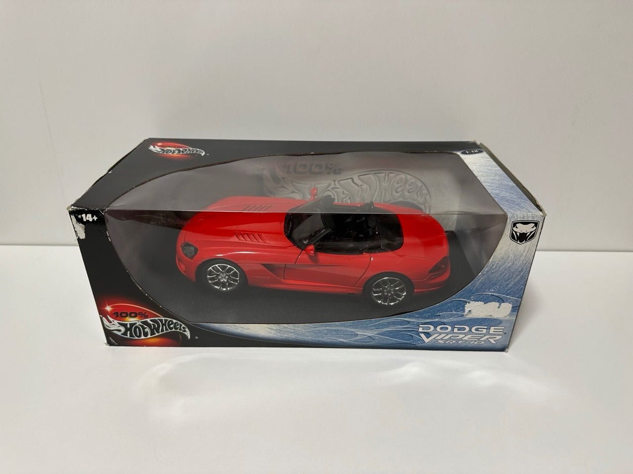 Dodge Viper Hot Wheels 1:18 (nu Maisto, Bburago)