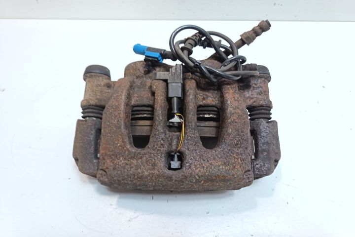 Etrier fata dreapta Mercedes-Benz Sprinter a 2-a generatie 906