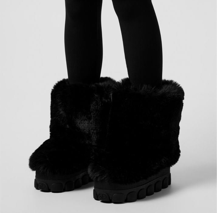 Пухени апрески Goldbergh