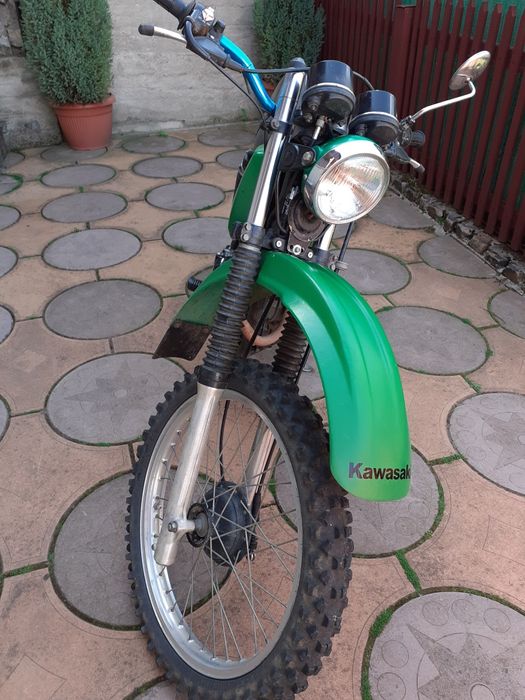 Vand sau schimb enduro Kawasaki kl 250
