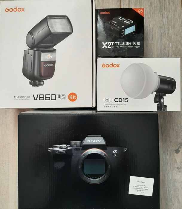 sony a7iv + blitz v860iii + godox mlcd15-Godox X2T-S
