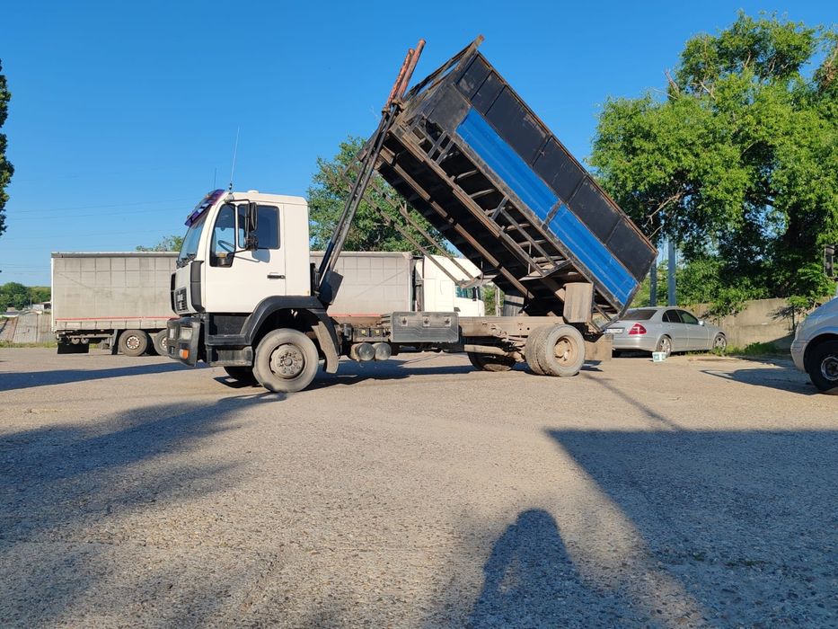 Vând autoutilitara Man Basculabila