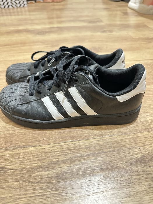 Adidas Superstar