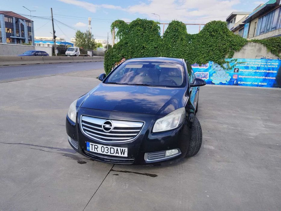 Opel insignia -vand urgent