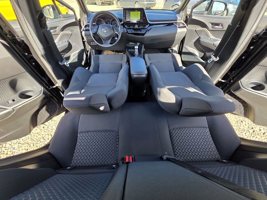Toyota C-HR Hybrid //Rate//