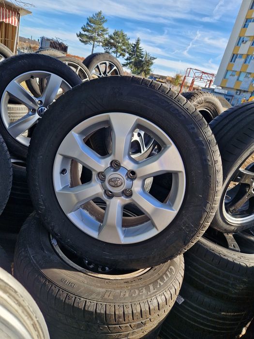 5×114,3 мм. 225/65/17 цола Тойота Рав 4