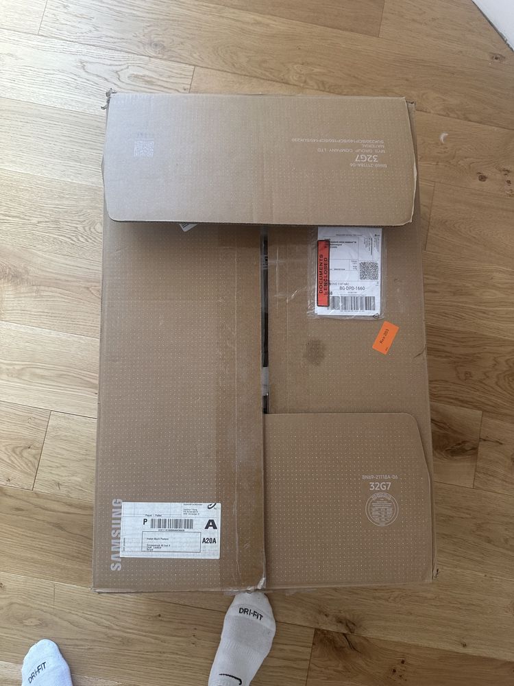 Samsung Odyssey G7 32BG700