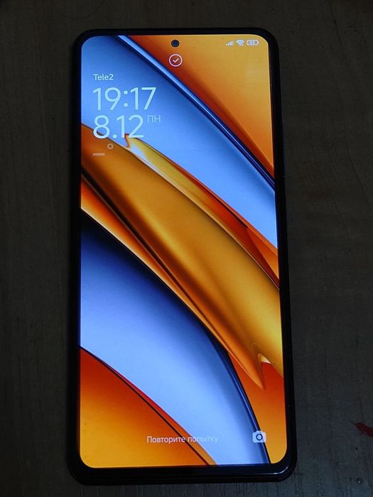 Продам Poco F3 8/256
