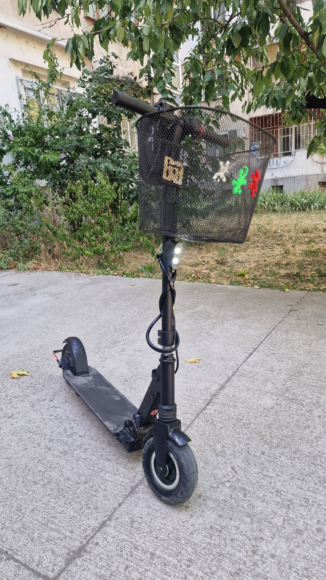 Електрическа тротинетка Kickscooter M8 PLUS