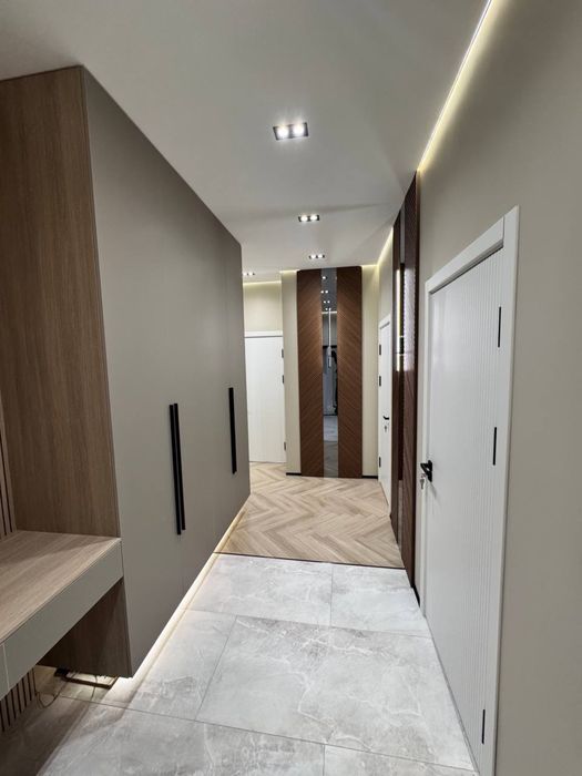 3/1/6 75м2 Новостройка Кадышева