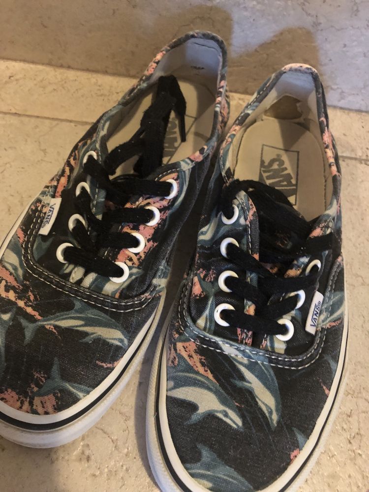 Кецове Vans 36,5 делфини