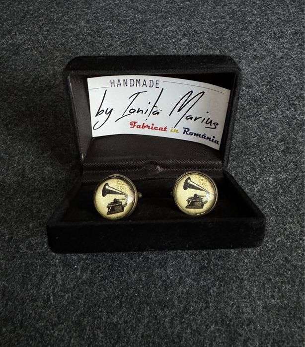 Butoni pentru camasa noi unicati muzica