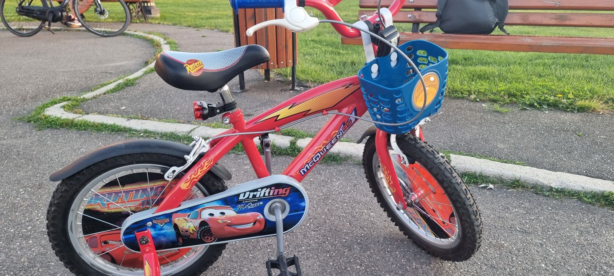 Bicicleta copii 16 inch cu roti ajutătoare