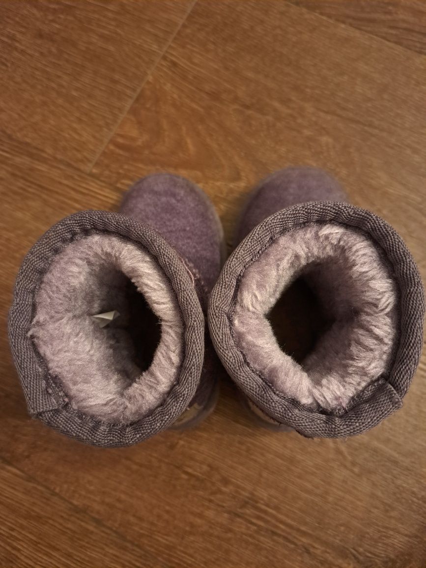 Детски ботуши UGG, размер 23