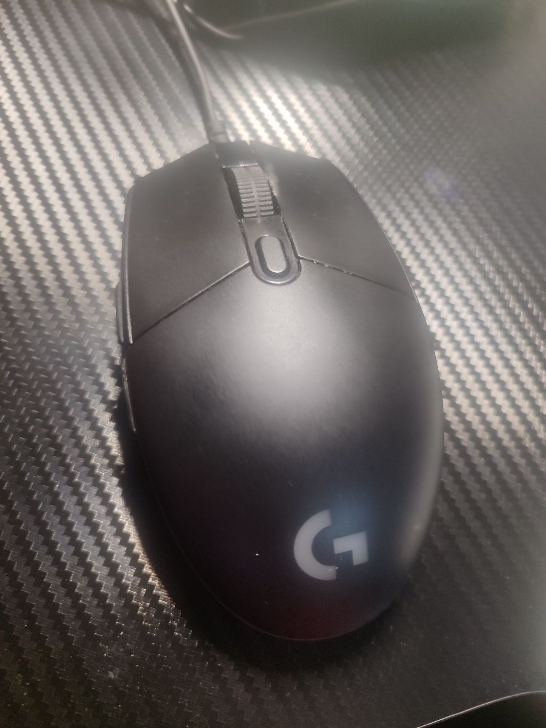 Компьютерная мышка Logitech g102