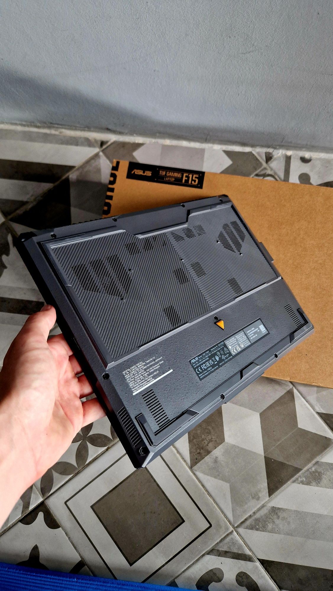 Геймърски Лаптоп Asus TUF Gaming F15