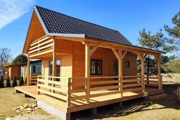 Vând căsuțe de grădină pentru vacanță diferite modele și dimensiuni