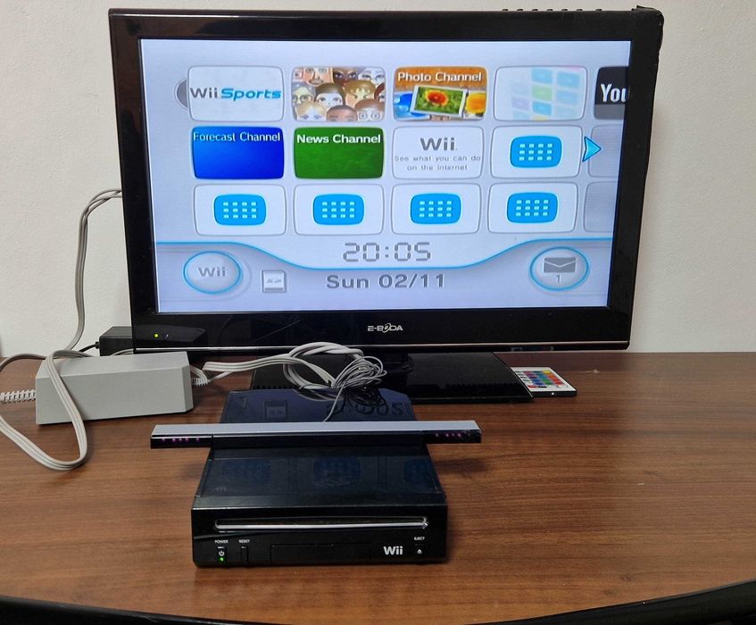 Console Nintendo Wii Alb/Negru + accesorii
