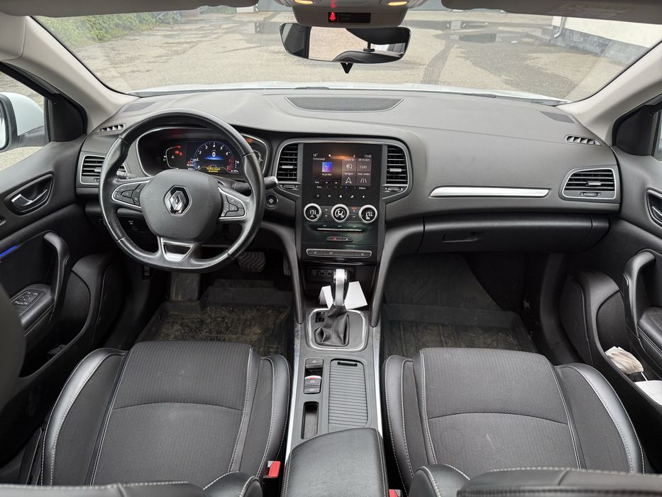 Renault megane 2022 avariat