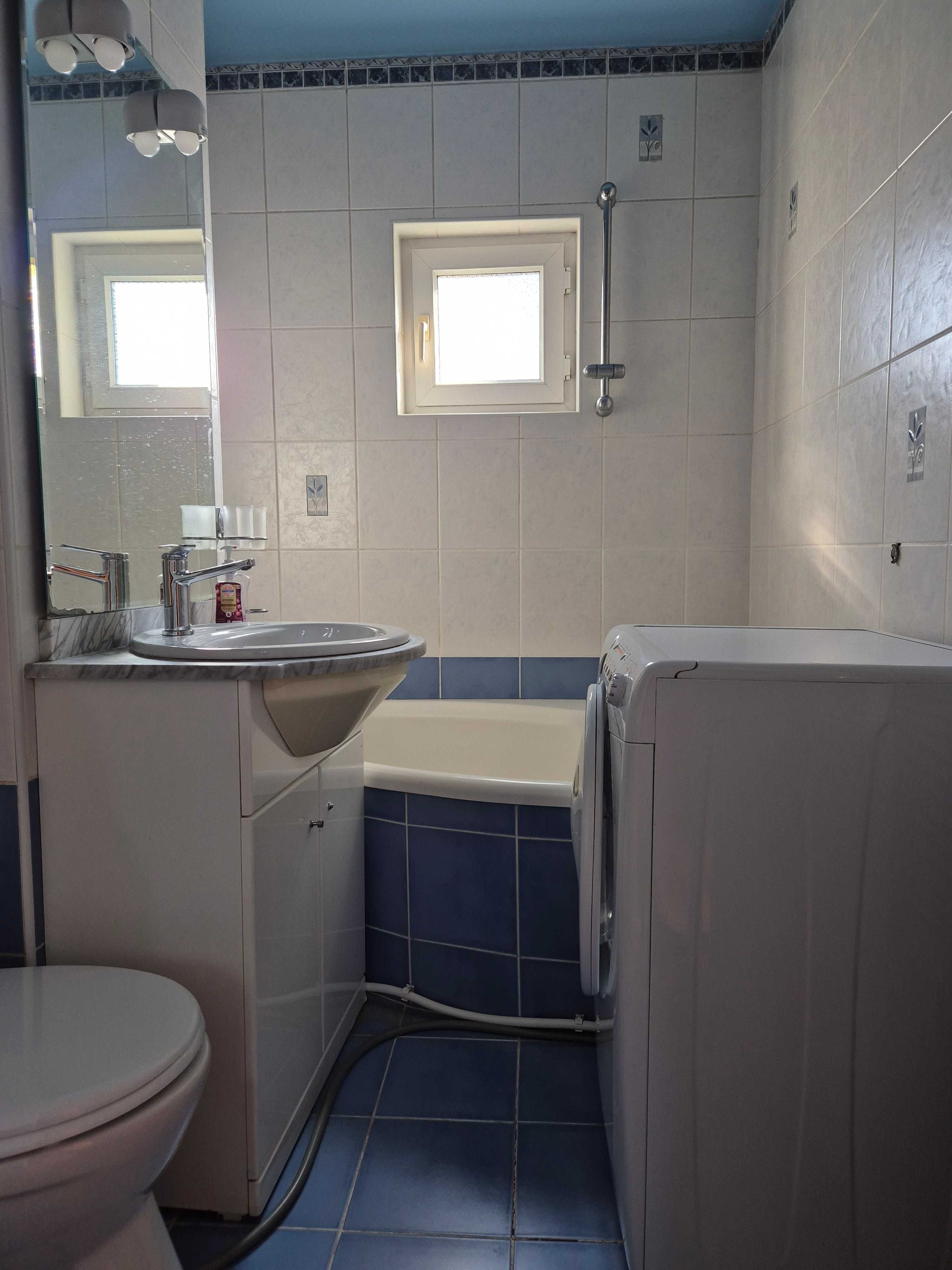 Proprietar închiriez apartament cu 2 camere zona Podgoria