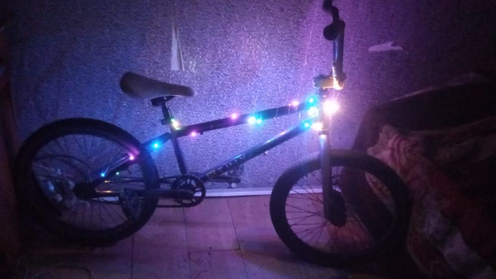 Продам бмх срочно