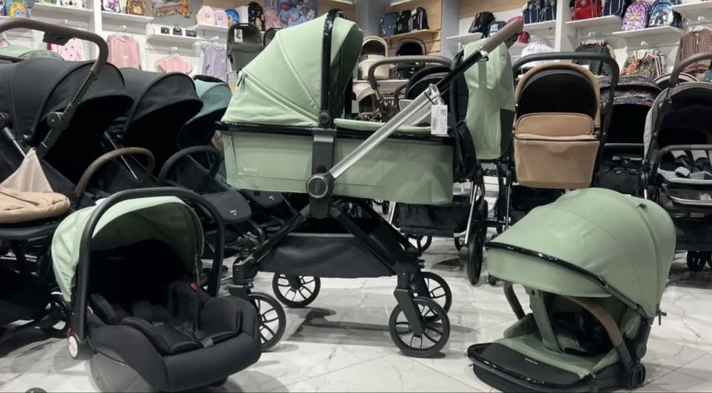 Коляска Kidilo D900 3в1