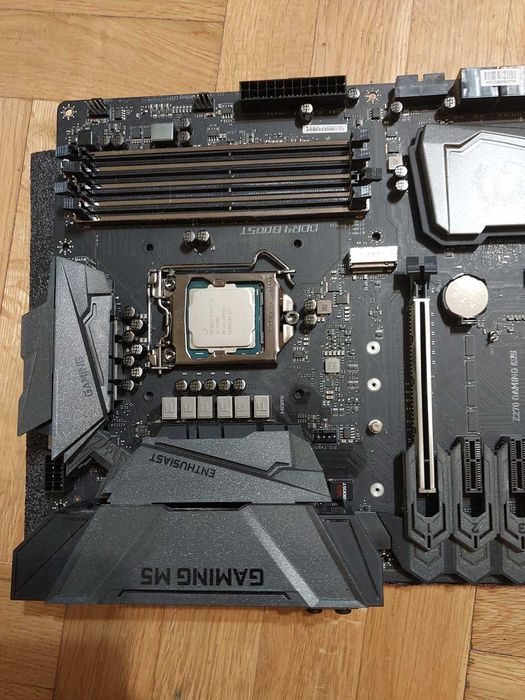 Intel Core i5 7600K + MSI Z270 Gaming M5