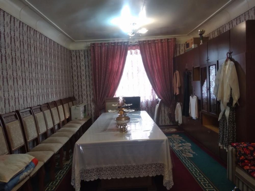 Уй-жой   сотилади