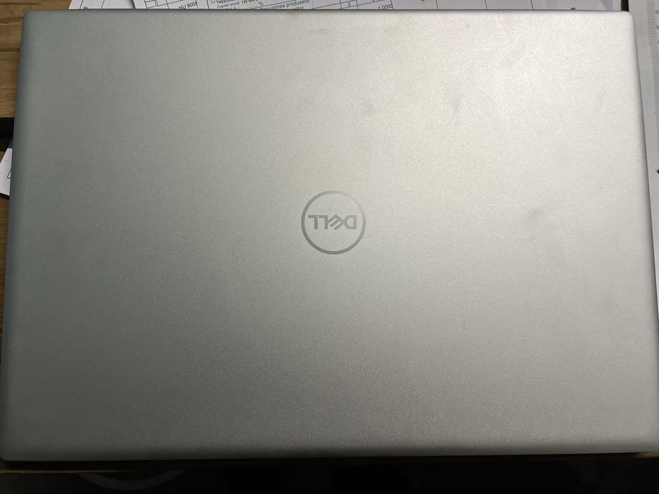 Dell inspirion 16