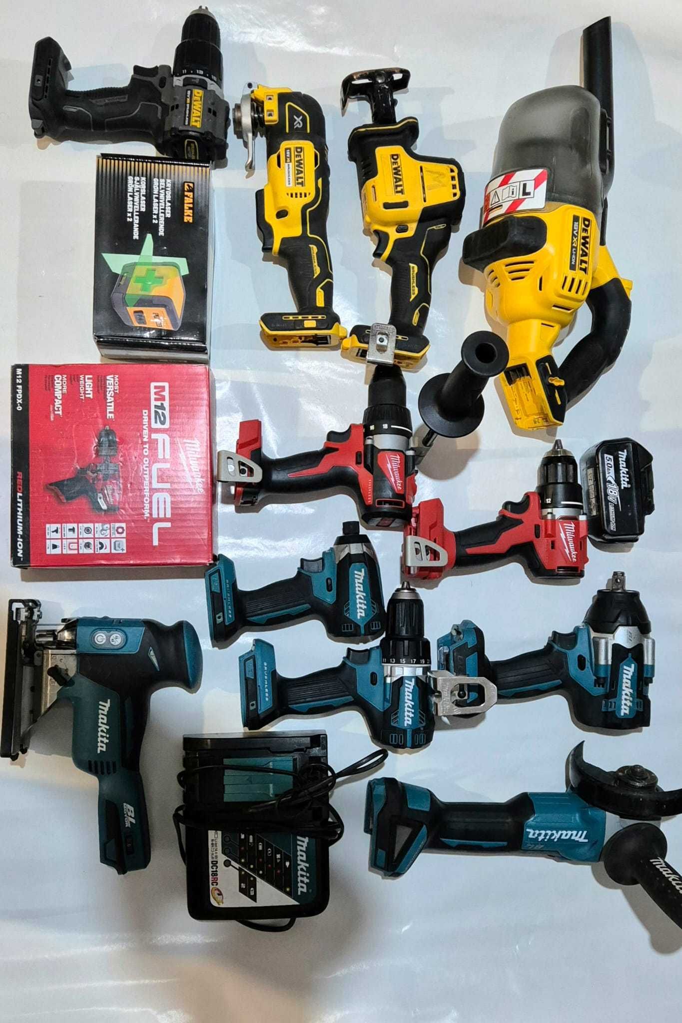 Scule dewalt milwaukee makita