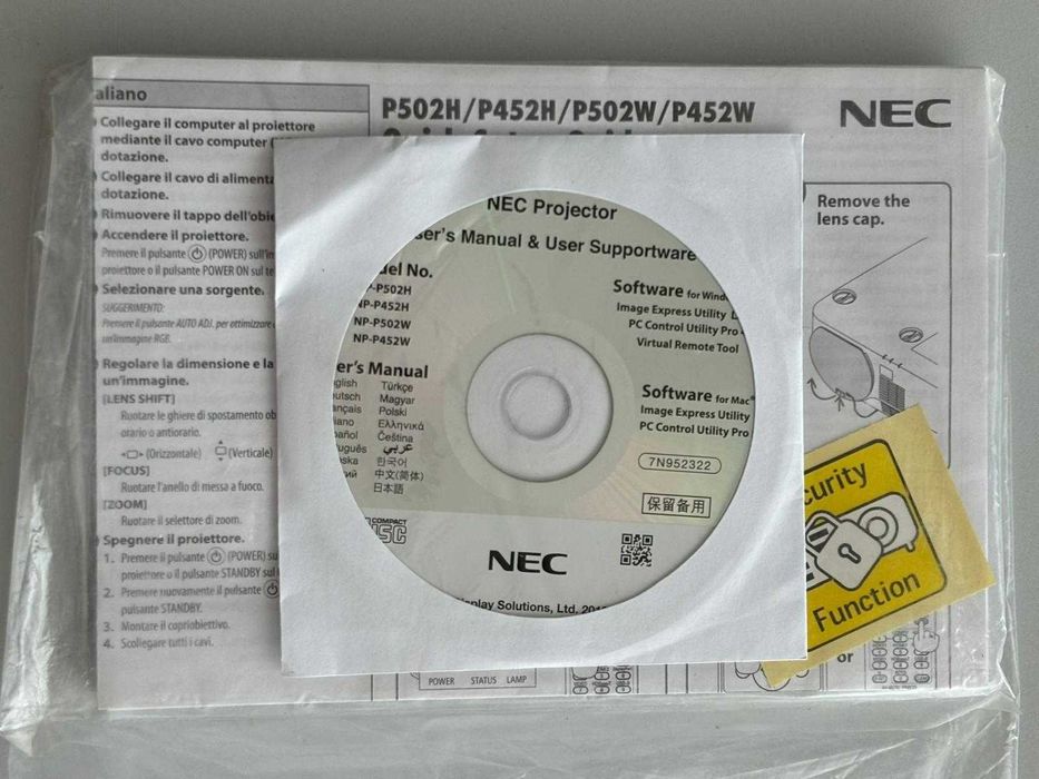 Videoproiector NEC 5000 lumeni - CA NOU