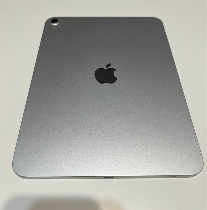 Apple iPad (2025), 11", 128GB, Wi-Fi, Silver