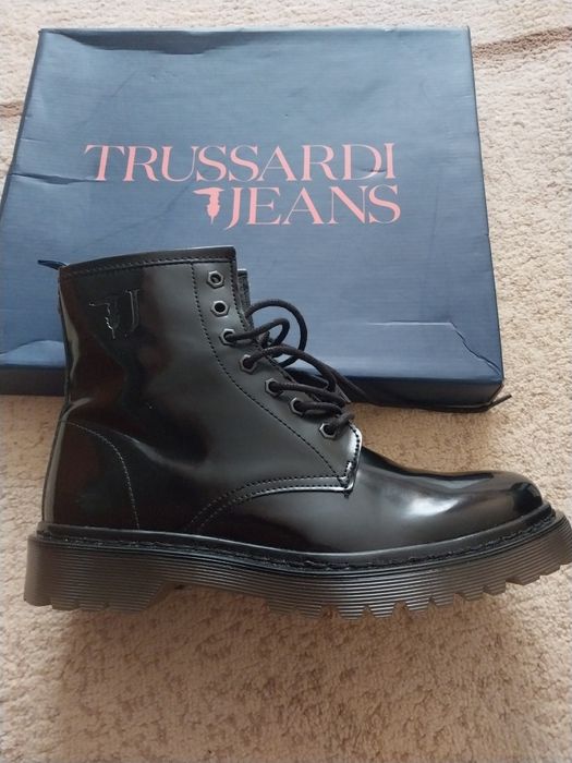 Продам обувь демисезон