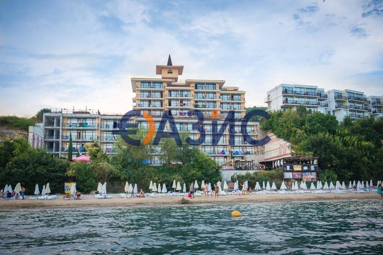 Продава се Двустаен апартамент в Свети Влас - 89 кв.м за 1214 €/кв.м - Снимка #12