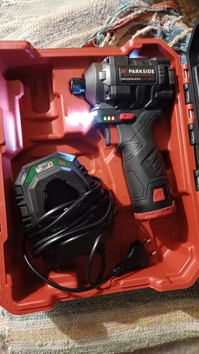 Set Impact PARKSIDE 12V Brushlees baterie încărcător 5 ani garanție