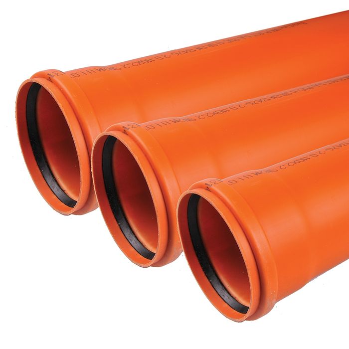 Servicii profesionale de curățare și igienizare subsoluri – țevi PVC,