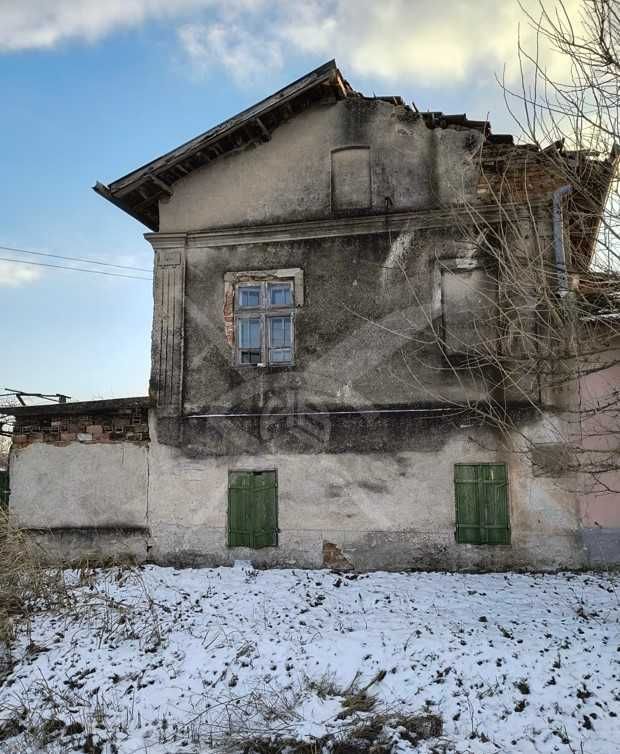 Двуетажна къща в село Чомаковци 55156