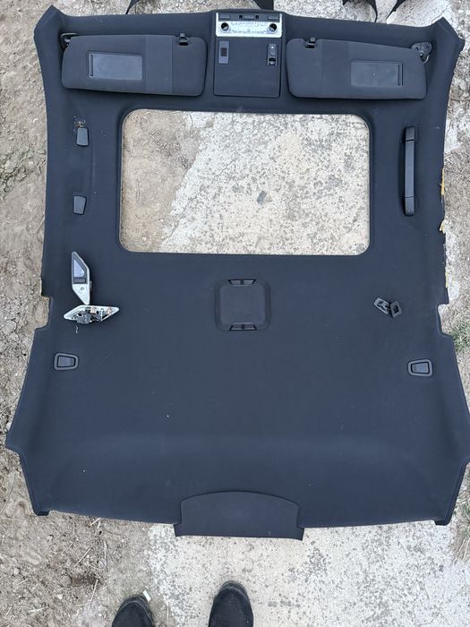 Таван от бмв е 46 купе оригинално черно