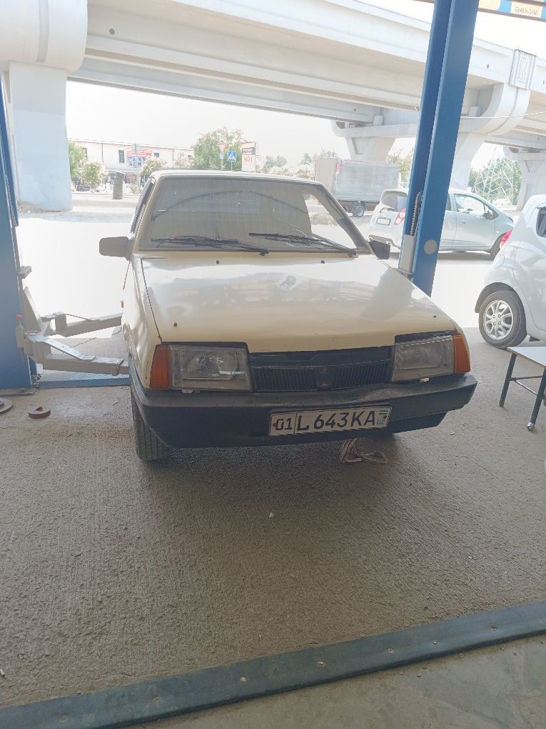 Lada samara 2108