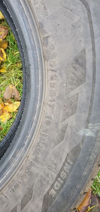 Vând 4 Cauciuri SUV 235 65 R17