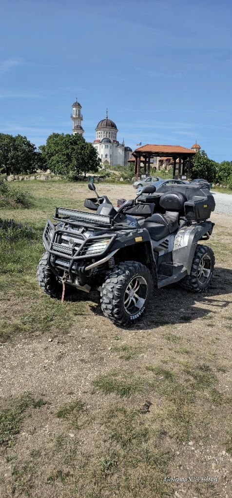 Vând cf moto 800