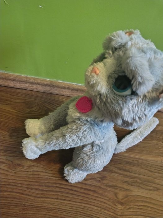 Pisica plus interactivă Fur Real, cadou Crăciun