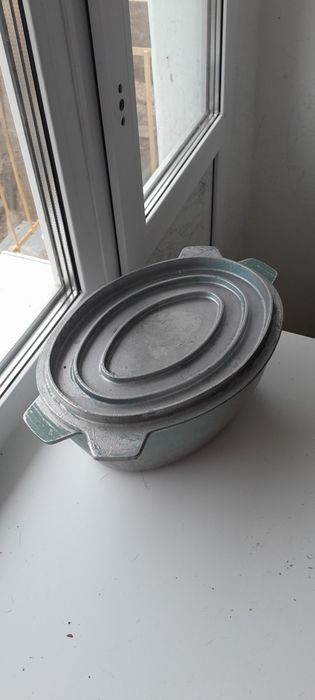 Казан чугунный утятница