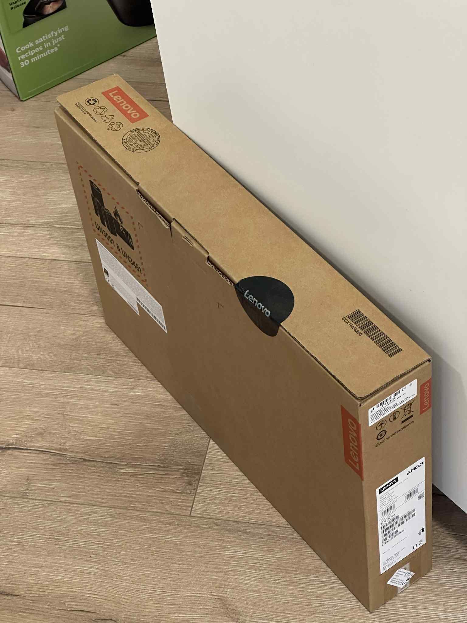 Lenovo LOQ 15ARP9 Gaming