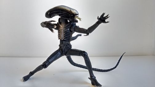 Figurina Alien Xenomorph 18 cm NECA