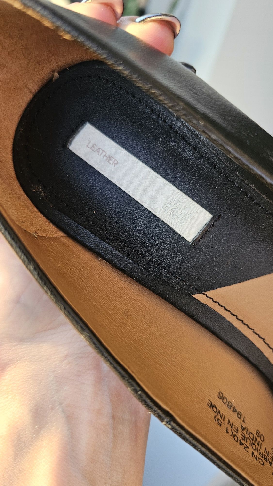 Pantofi H&M,dama,din piele, marimea 38