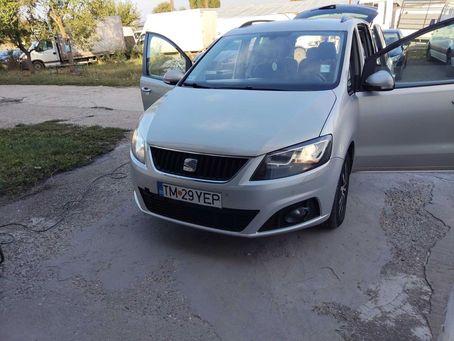 Seat Alhambra 2012
