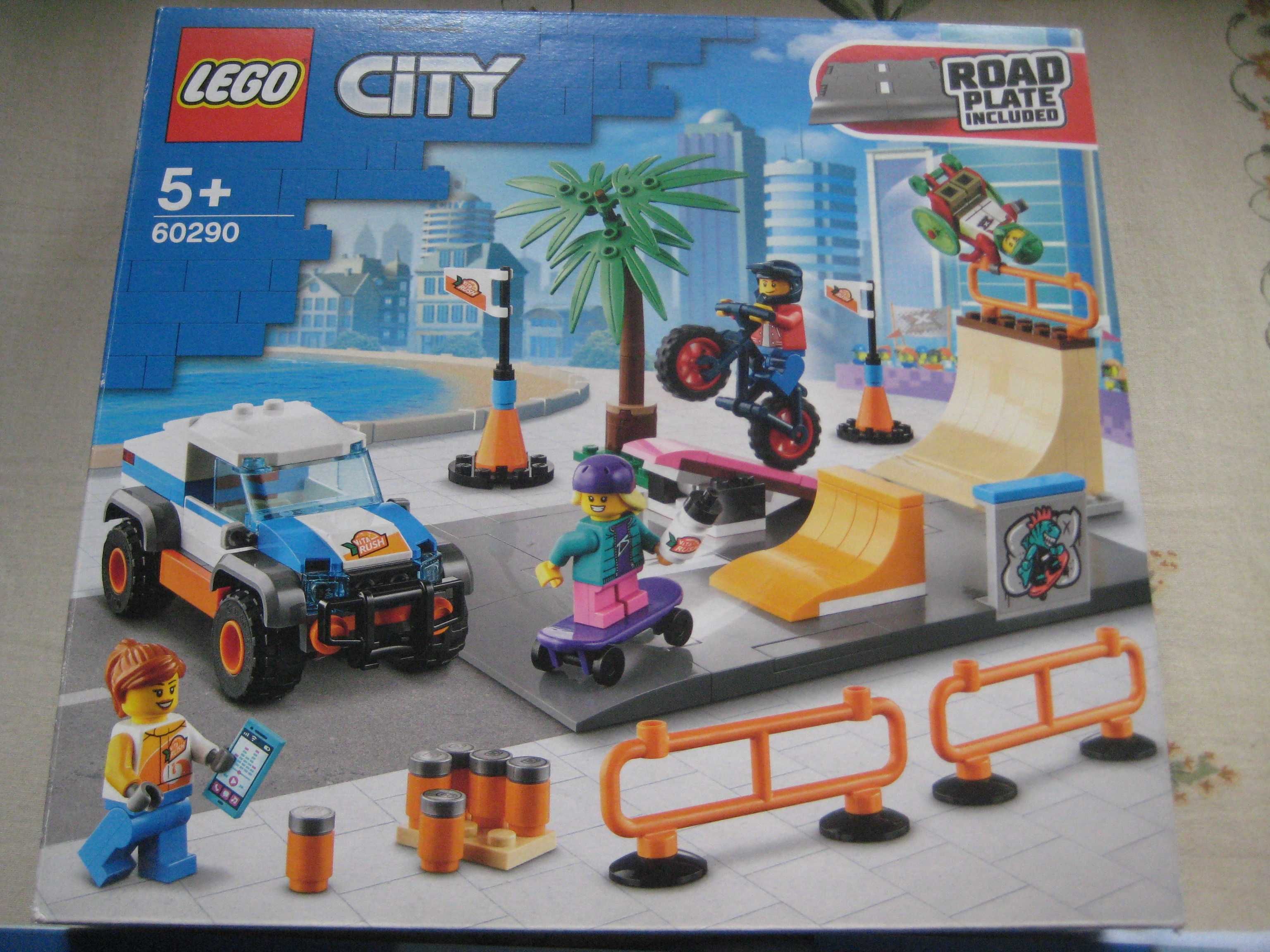 Продавам сет LEGO CITY Town: Скейт парк, Skate Park, 60290