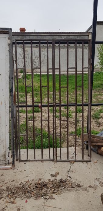 Teмiр есiк сатылады