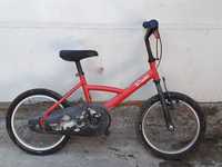 Bicicleta copii roșie